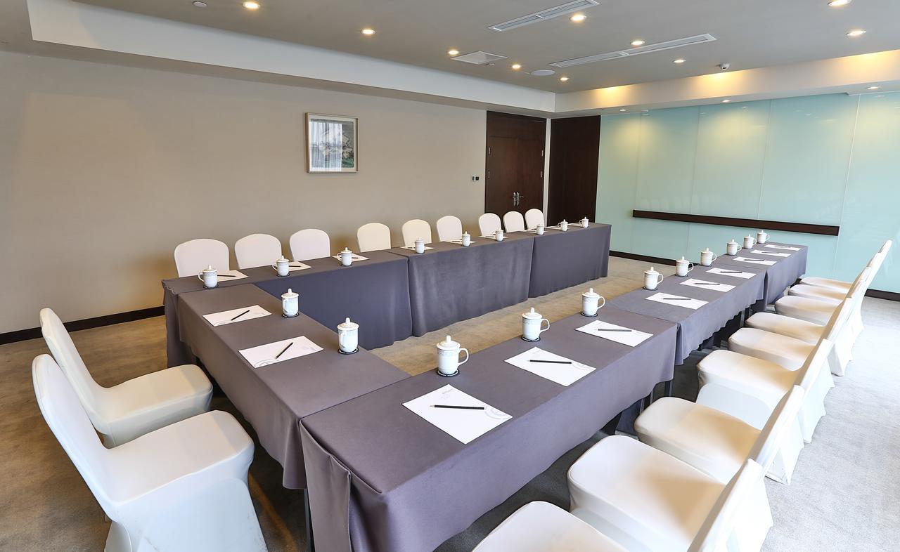 Ramada Encore Guanghan Екстериор снимка